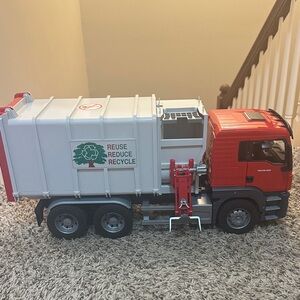 Bruder  garbage Truck Toy - Red and White